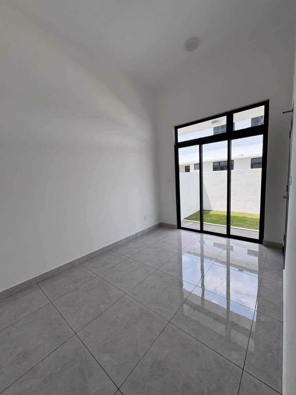Double Storey Terrace Taman Impian Emas 7