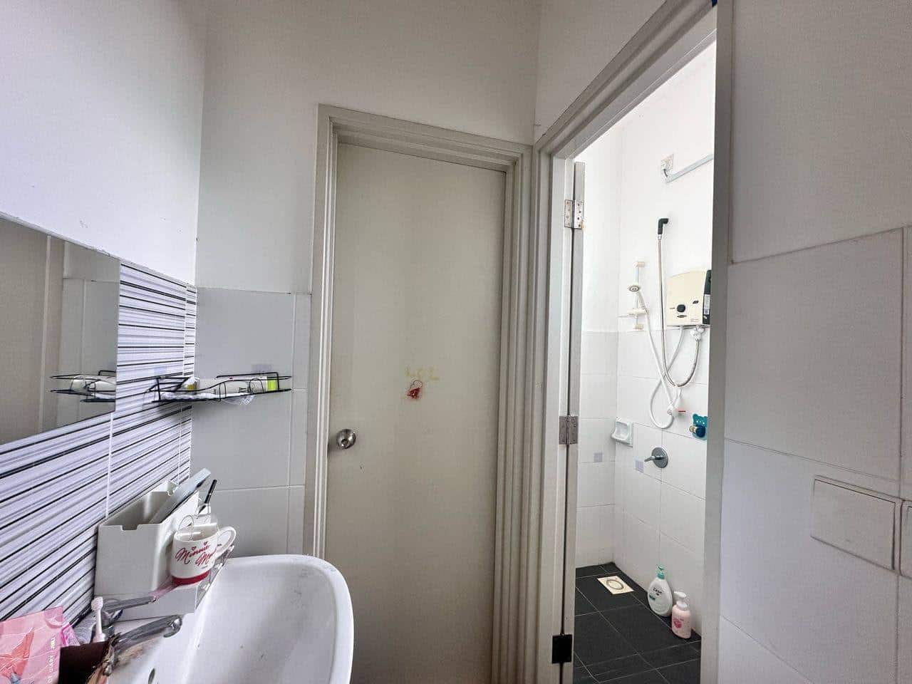 2-Storey Terrace Aspira Lakehomes 11