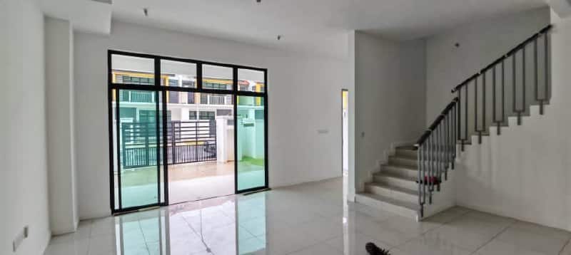 Double Storey Terrace Bandar Dato Onn Perjiranan 8 2