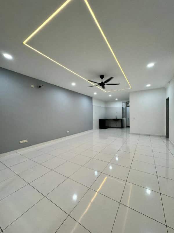 Double Storey Terrace House Gelang Patah 3