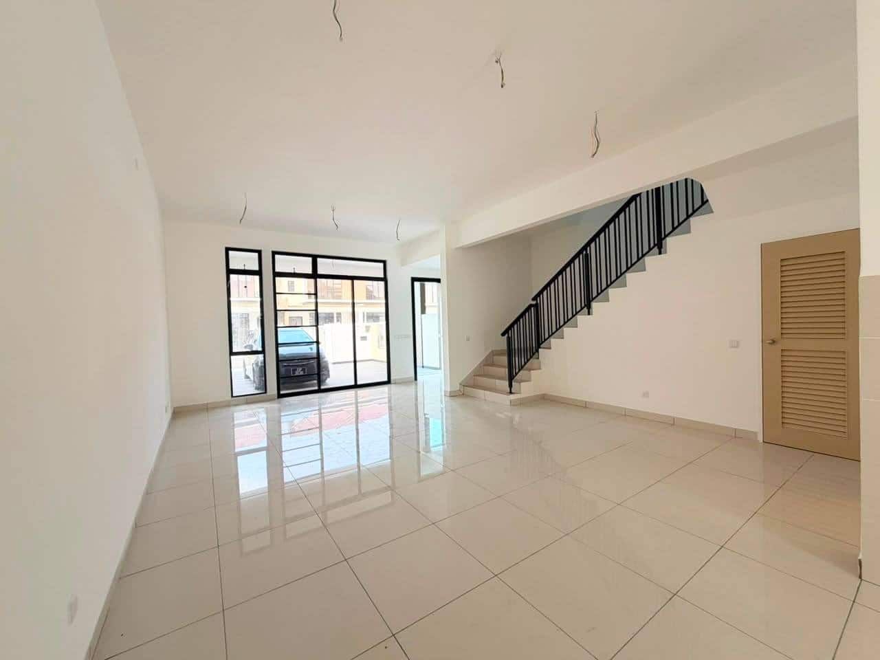 Double Storey Terrace House Senadi Hills 2