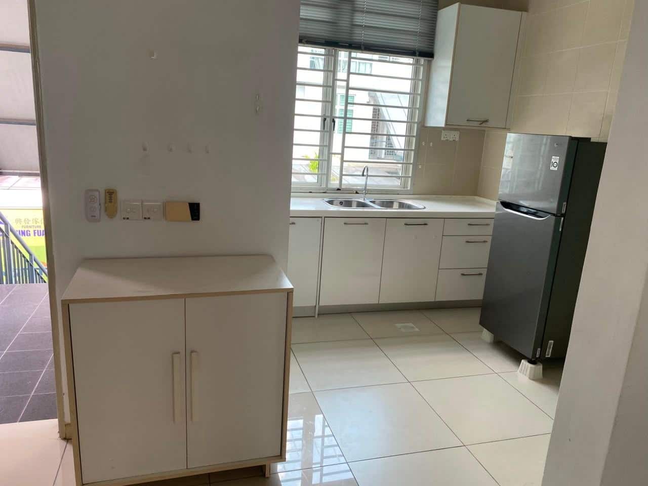 Townhouse Taman Sutera Utama 11