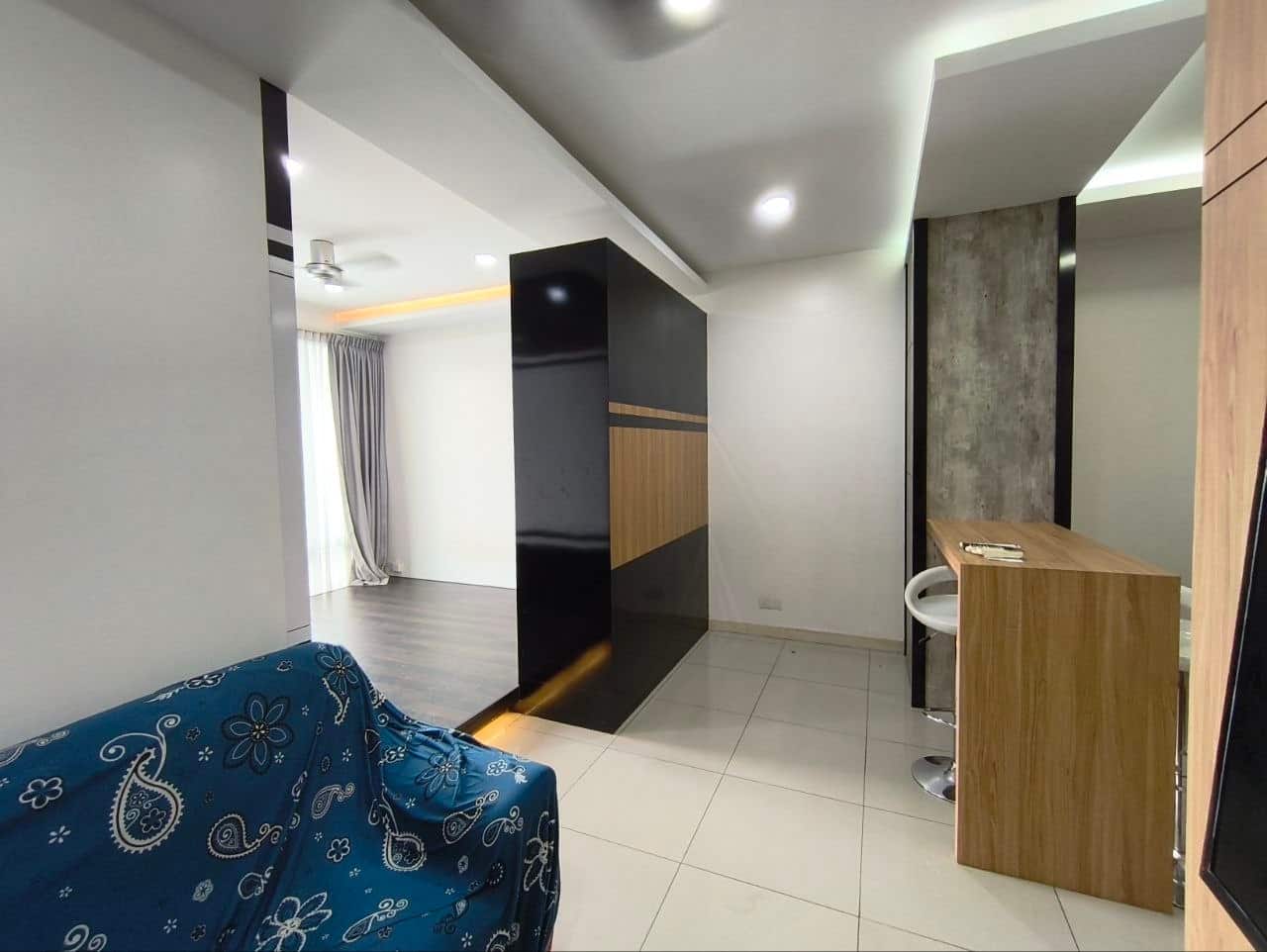 Studio Greenfield Regency @ Tampoi 2