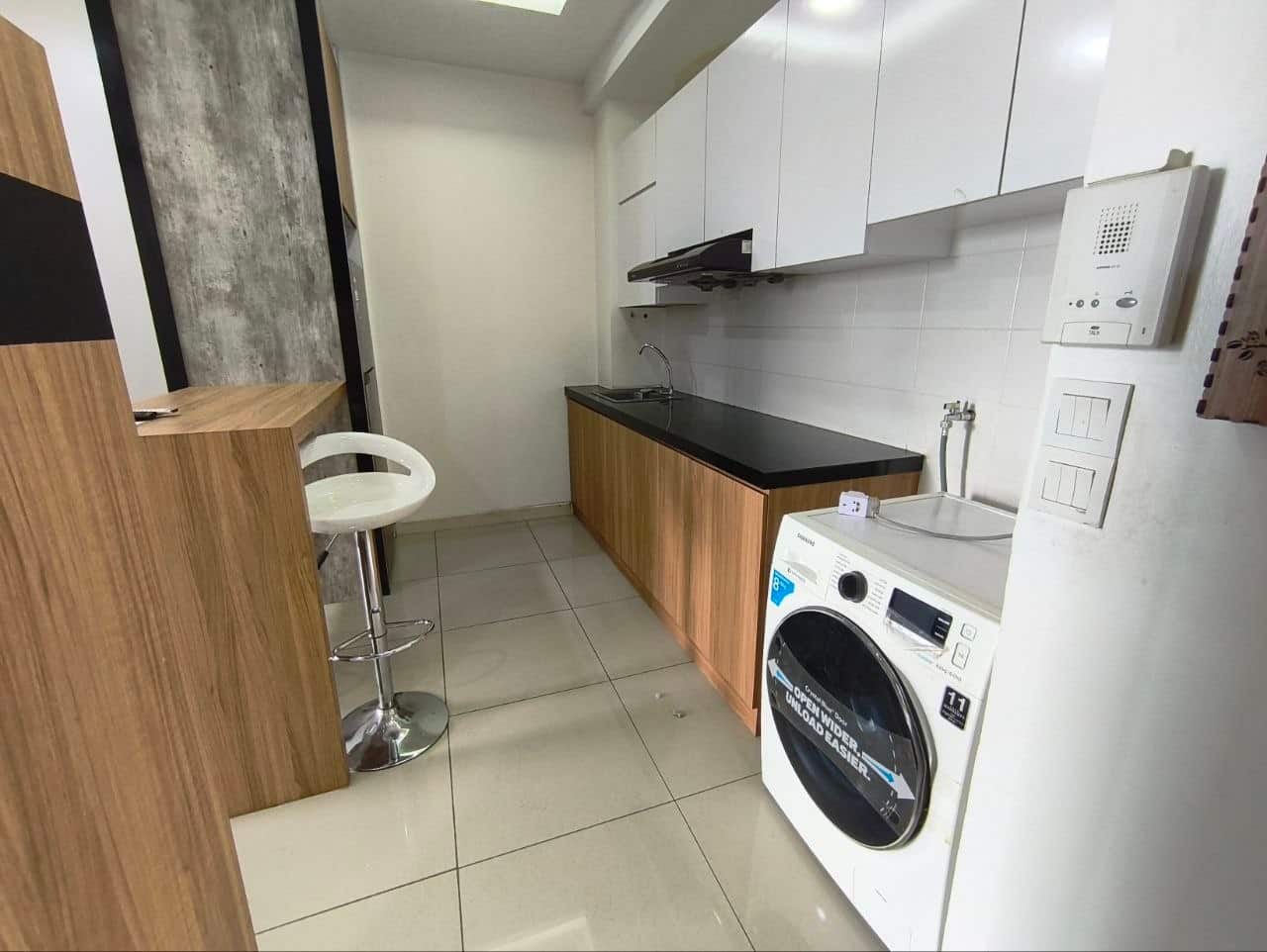 Studio Greenfield Regency @ Tampoi 8