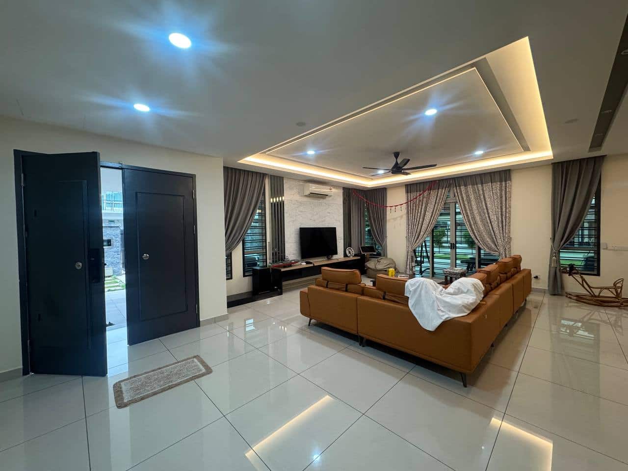 Double Storey Semi-D Sutera Jingga 1