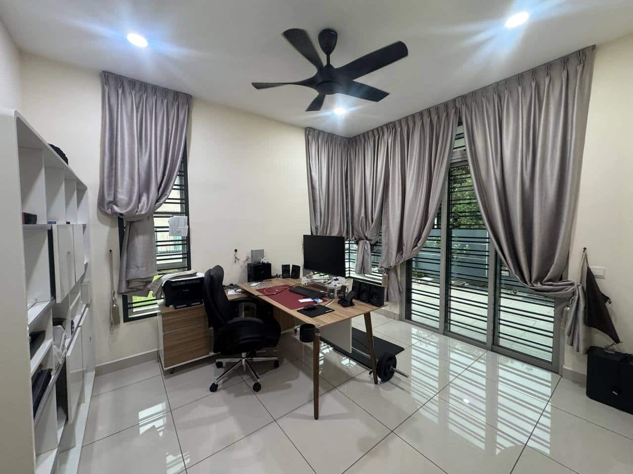 Double Storey Semi-D Sutera Jingga 3