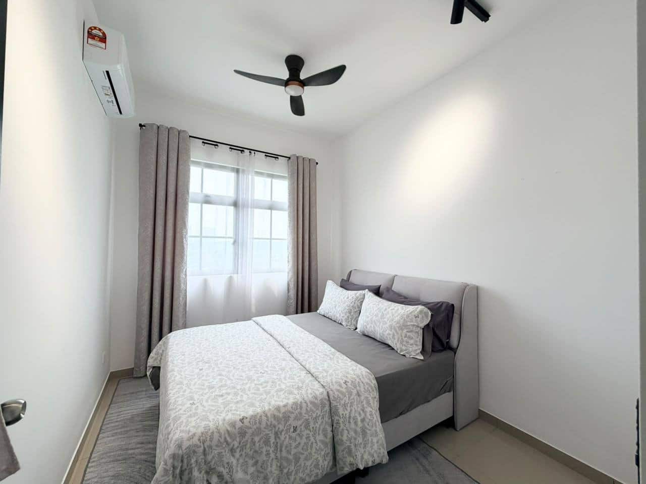 Double Storey Terrace Endlot Eco Botanic 8