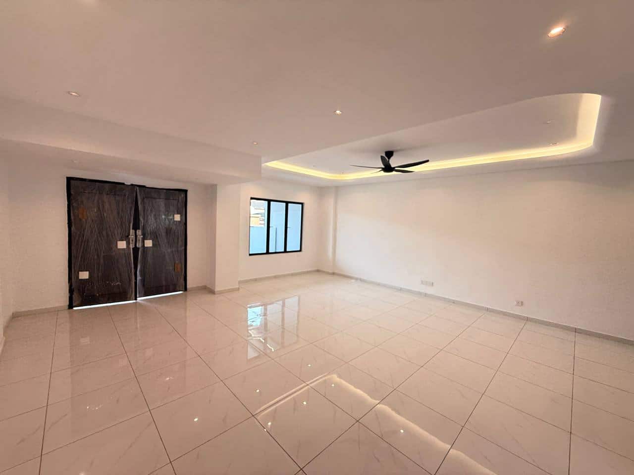 2-Storey Terrace House Taman Melawati, Skudai 5