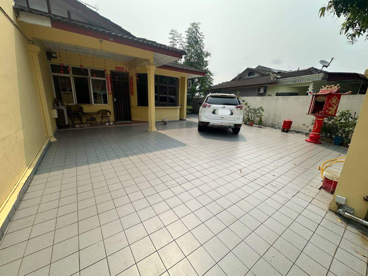 Single Storey End Lot Terrace Taman Rinting 1