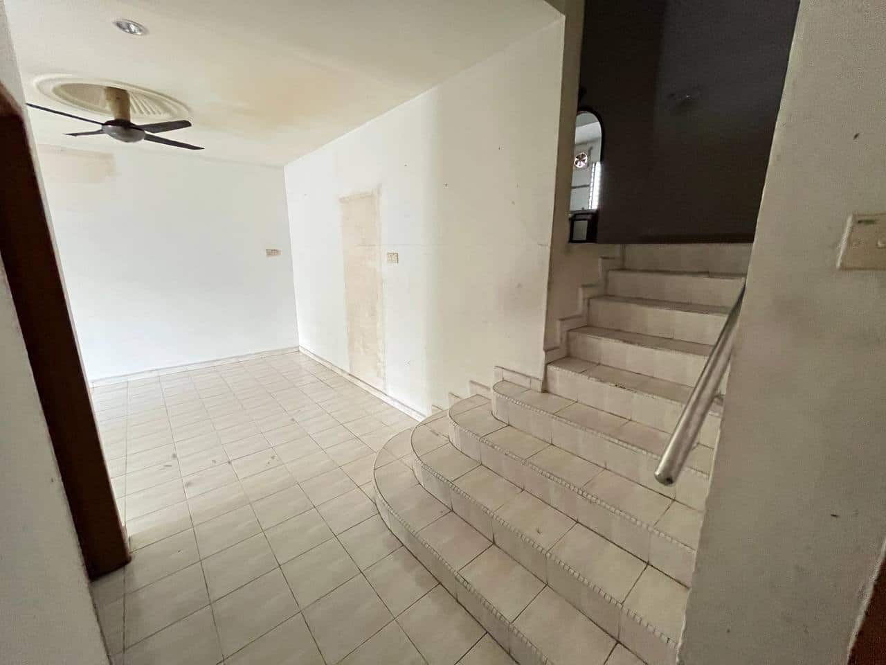 1.5-Storey Terrace Jalan Denai, Ulu Tiram 4