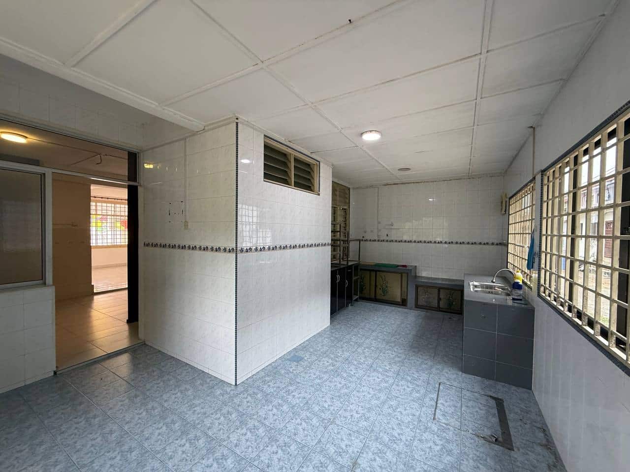 Double Storey Endlot House Puteri Wangsa 8