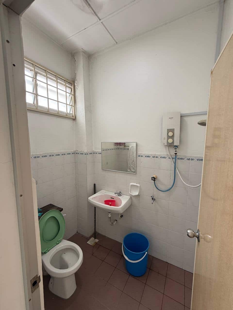 Double Storey Endlot House Puteri Wangsa 10