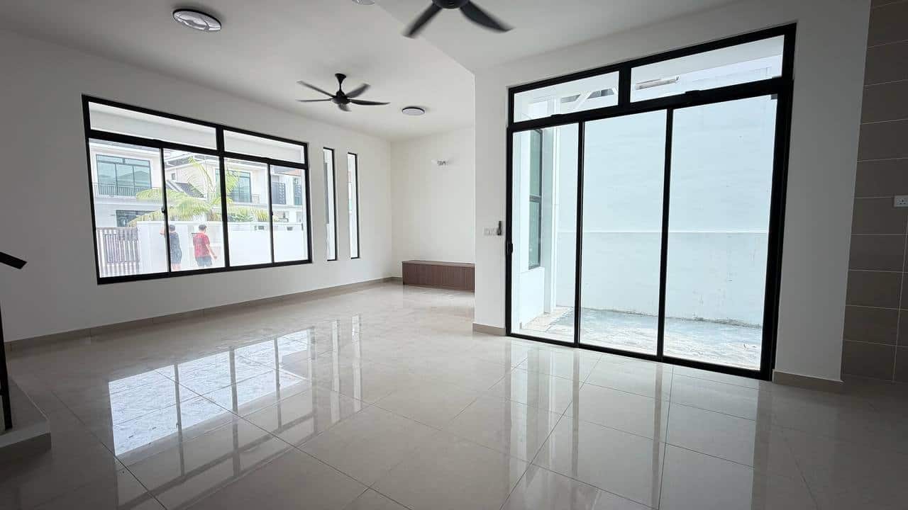 2-Storey Terrace House Taman Pelangi Indah 2
