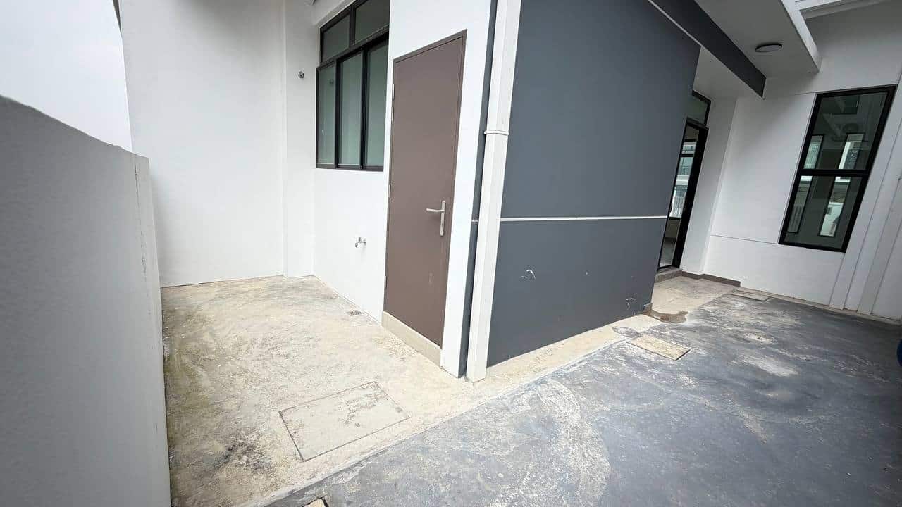 2-Storey Terrace House Taman Pelangi Indah 9