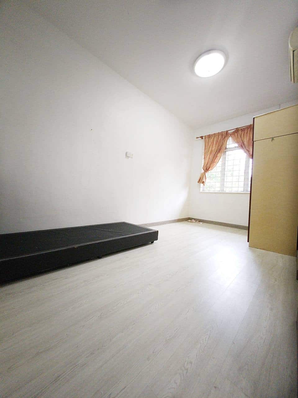 2-Storey Semi-D Impian Emas/Setia Tropika 4
