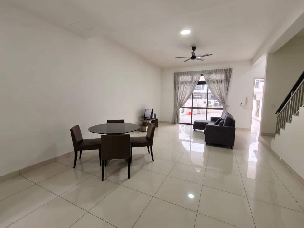 2-Storey Terrace House Eco Summer The Charlton 1