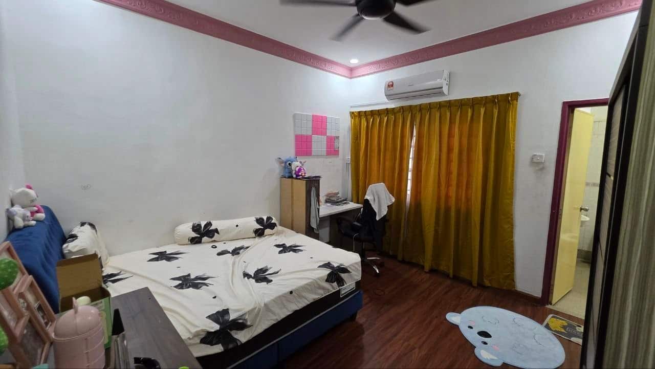 Cluster House Taman Mutiara Mas 7