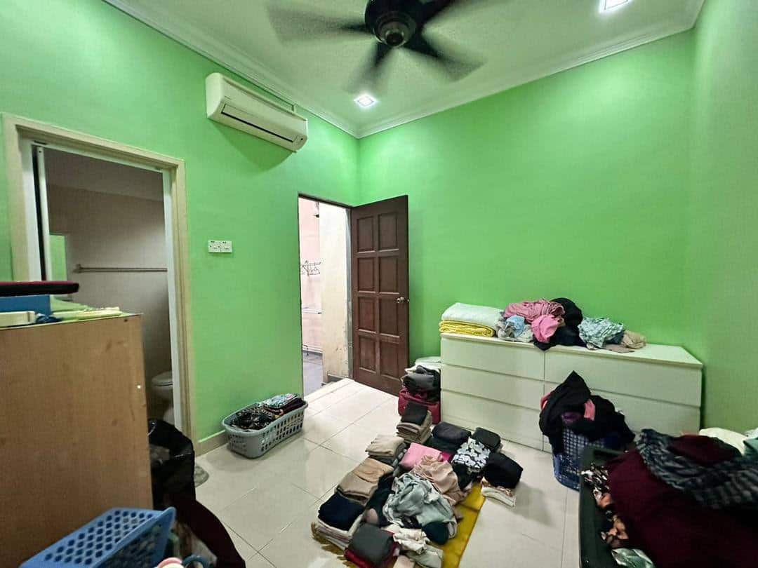 2-Storey Terrace House Rini Hills 1, Mutiara Rini 9