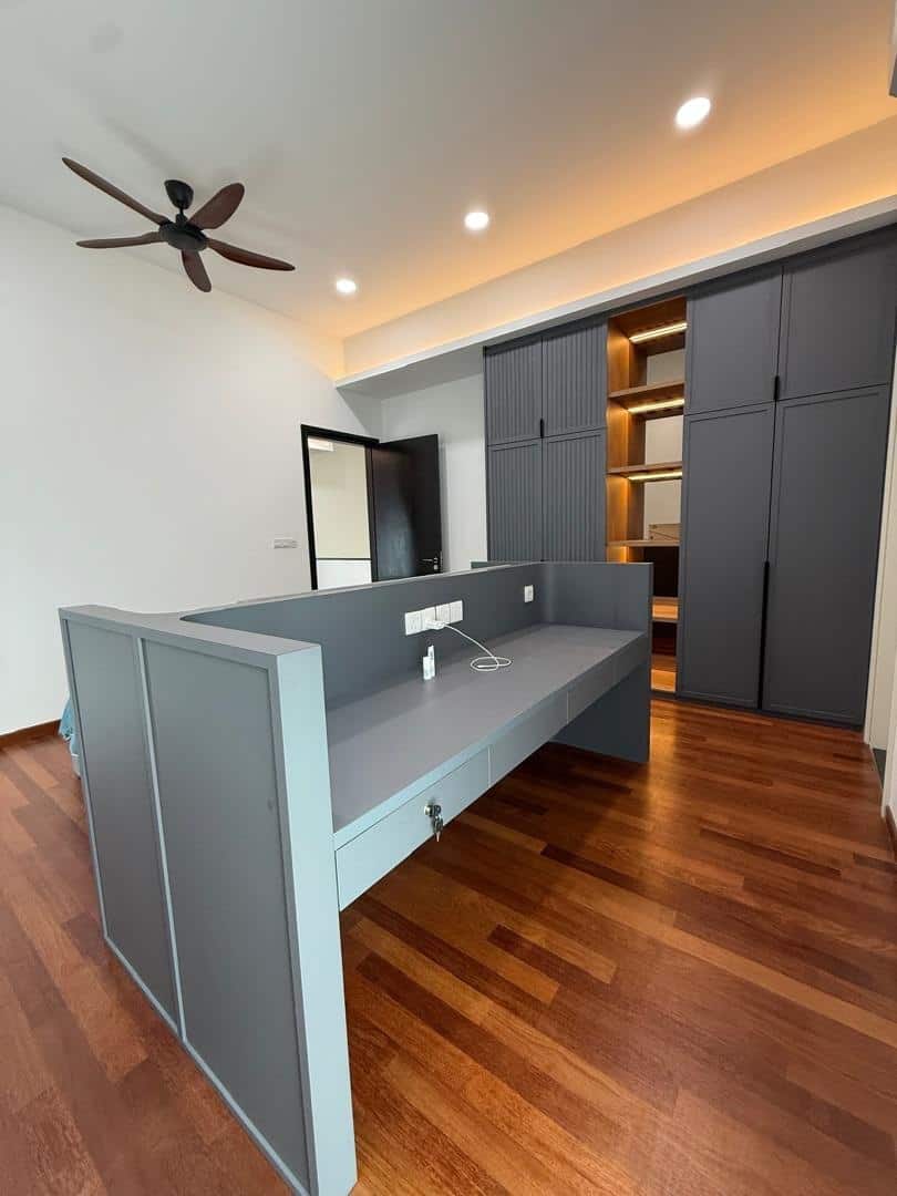 3-Storey Semi-D The Cove 6