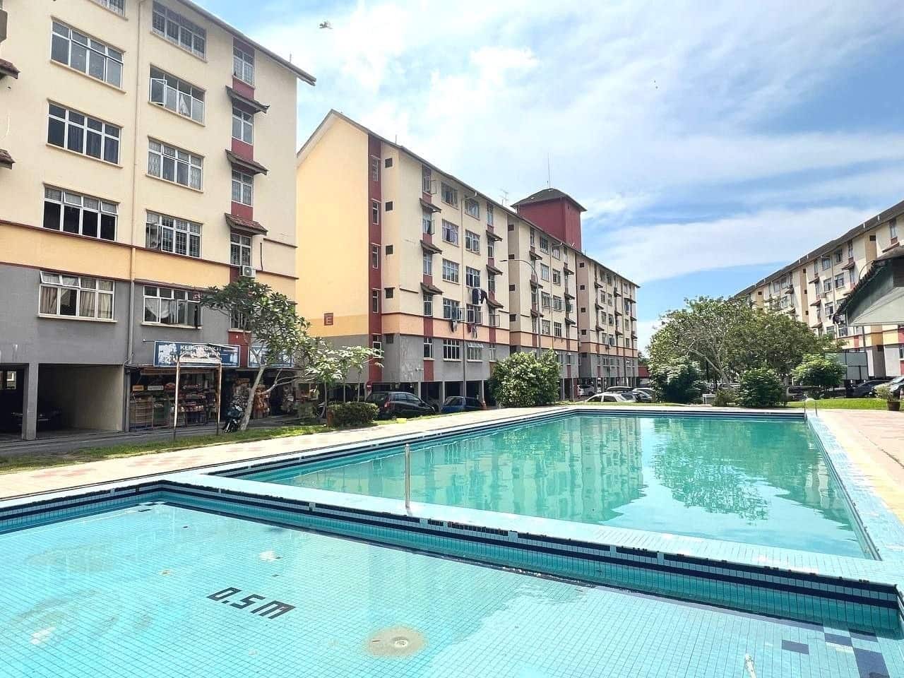 Medium Cost Apartment Taman Sri Putri 1