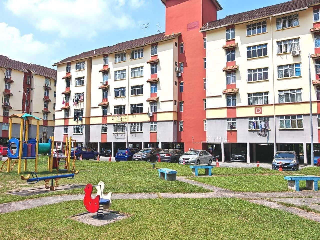 Medium Cost Apartment Taman Sri Putri 2