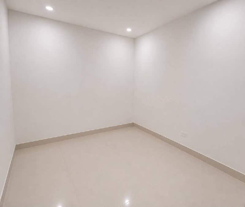 Double Storey Medium Low Cost Corner Lot Taman Nusantara 5