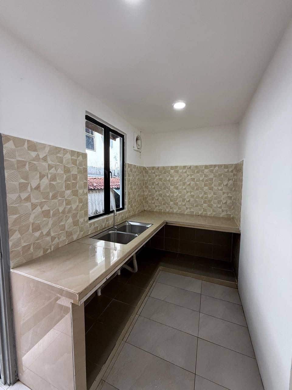 2-Storey Low Cost House Jalan Keembong 4x, Taman Johor Jaya 5