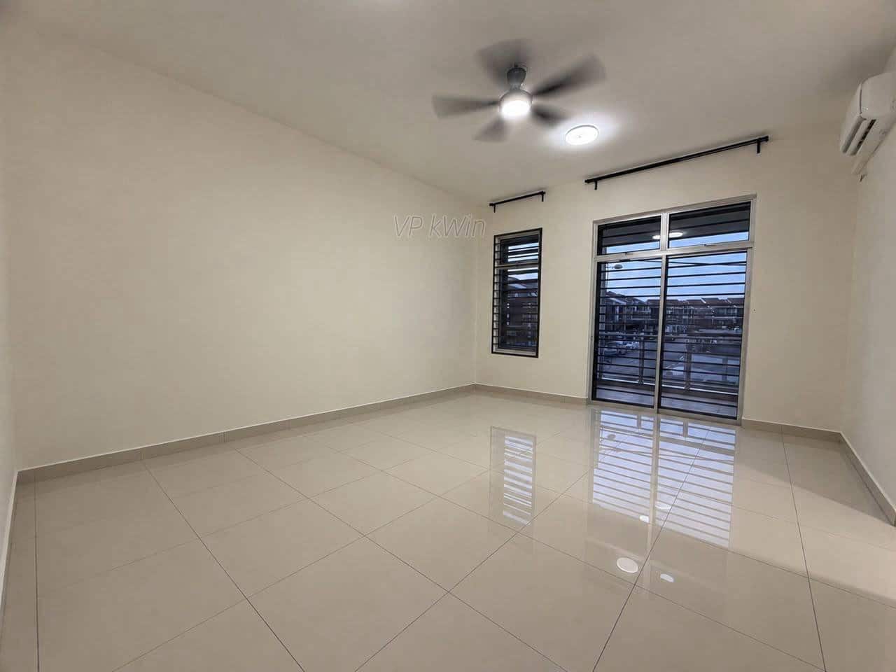 2-Storey Terrace House Bandar Putra 6