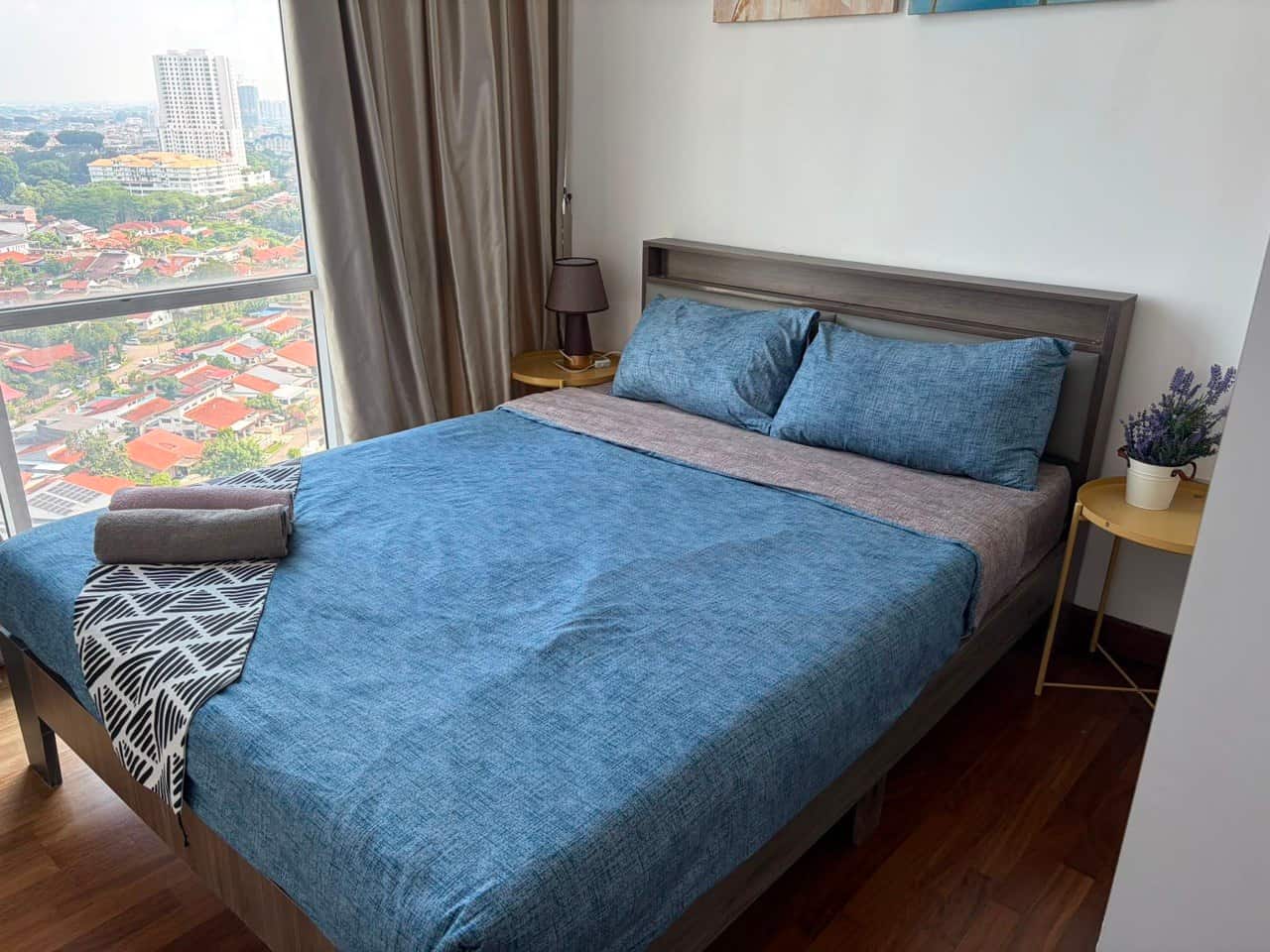 Service Residence 7