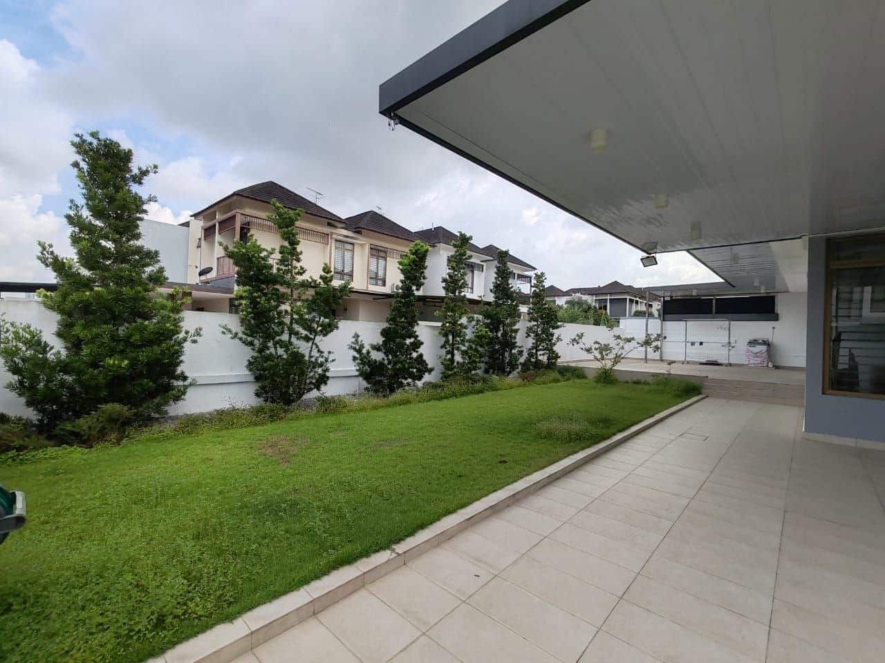 2-Storey Corner Unit Setia Tropika 5