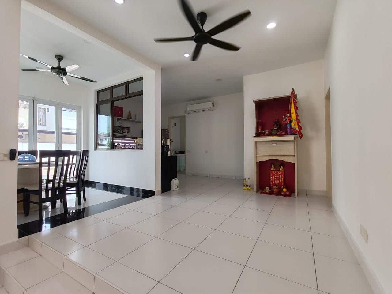 2-Storey Corner Unit Setia Tropika 3
