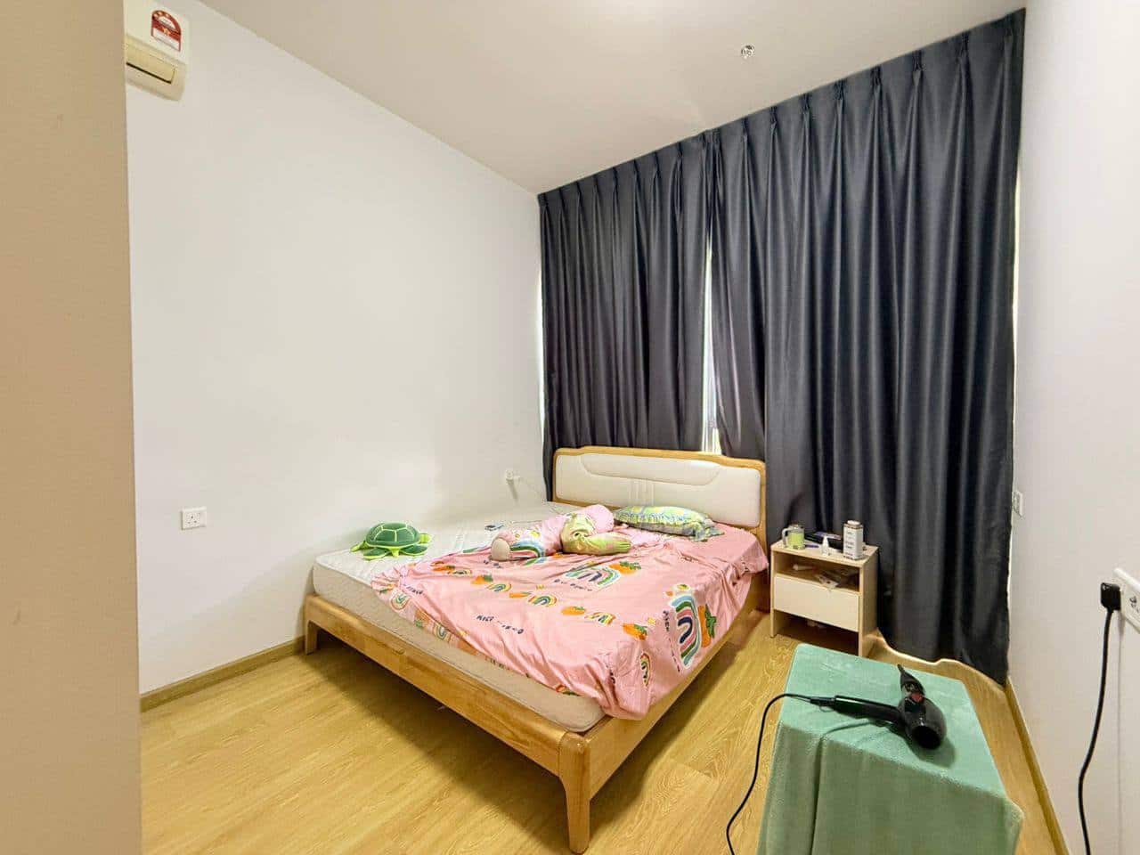 Condominium Bay Laurel Country Garden Danga Bay 6