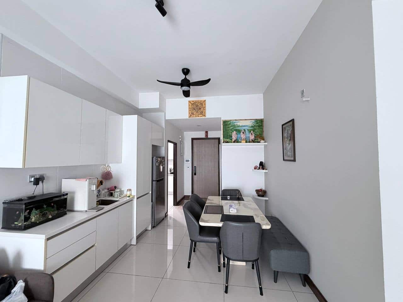 apartment 7