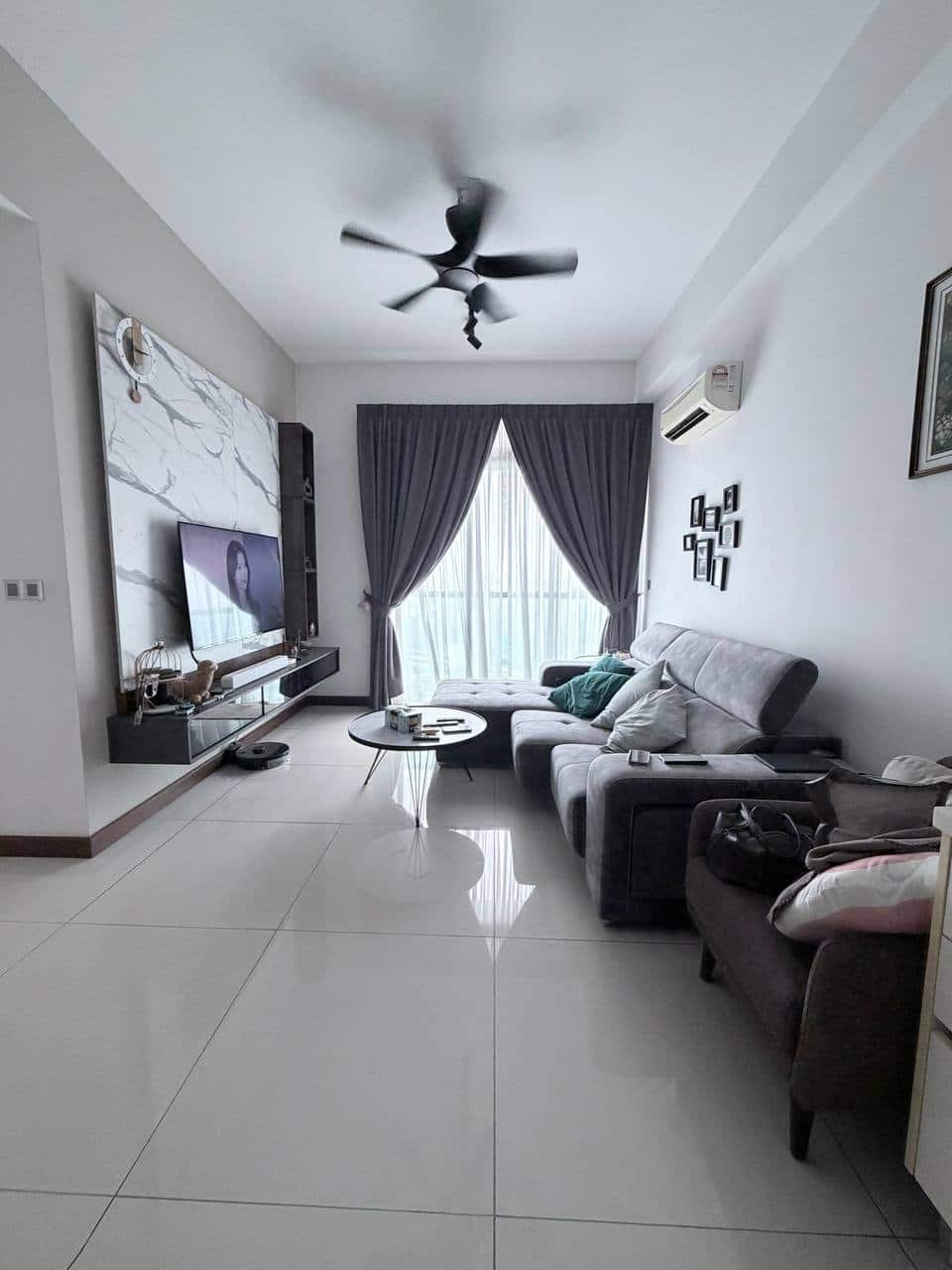 Condominium Paragon Residence Straits View 1
