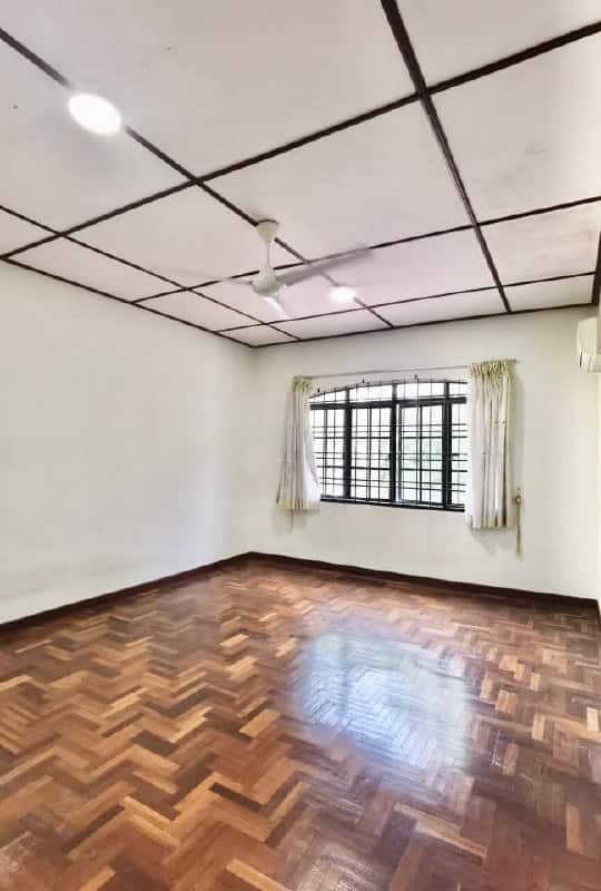 Double Storey Terrace House Taman Pelangi Indah 2