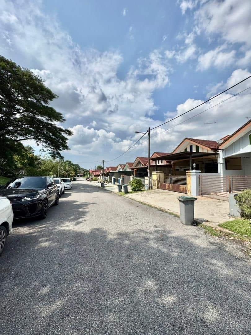 Single Storey Terrace House Bandar Putra Kulai 4