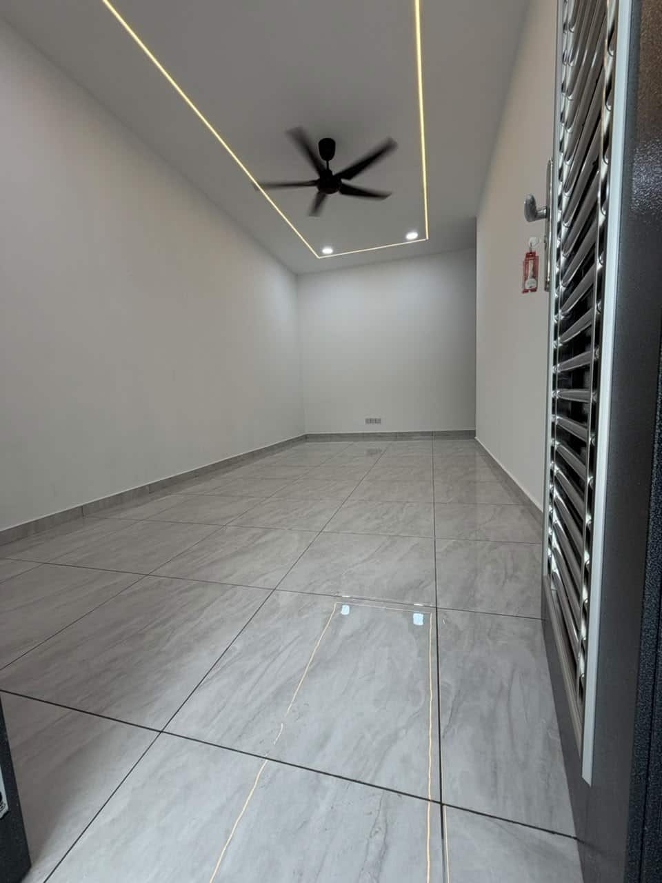 Single Storey Terrace House Taman Pulai Indah 5
