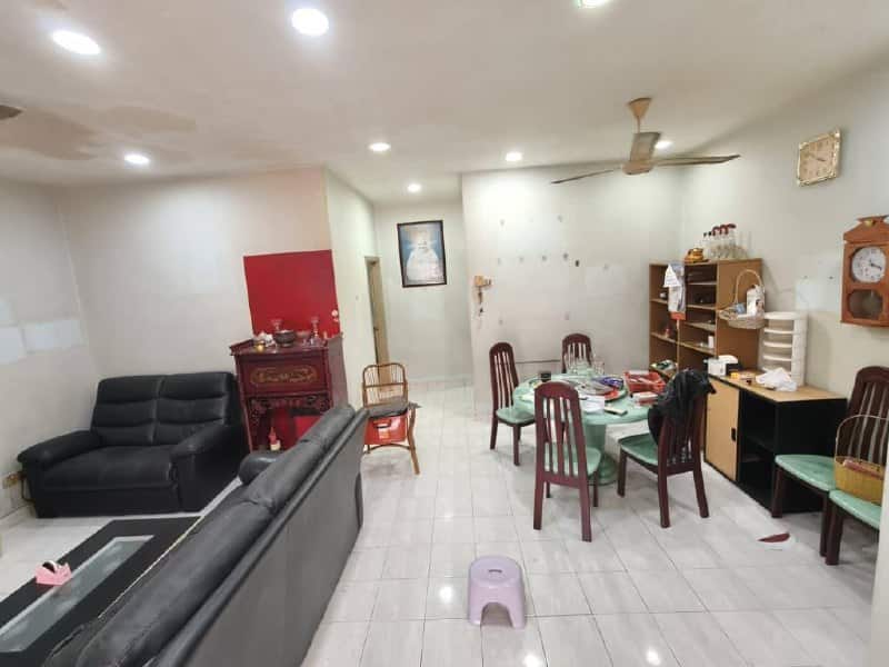 1.5-Storey Terrace House Bandar Seri Alam 3