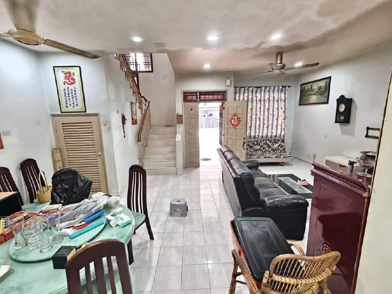 1.5-Storey Terrace House Bandar Seri Alam 1