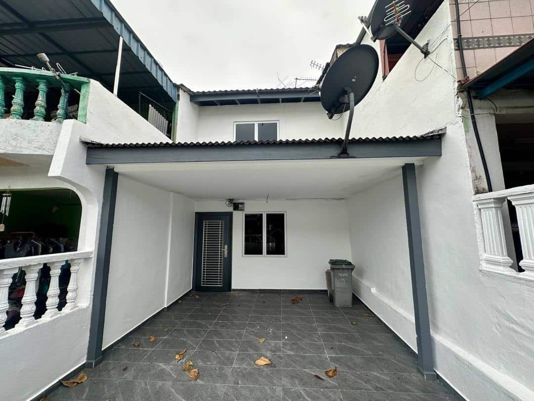 Low Cost Flat Selesa Jaya 1
