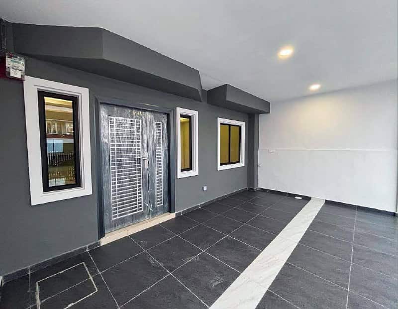 Double Storey Terrace House Taman Anggerik Kempas 5