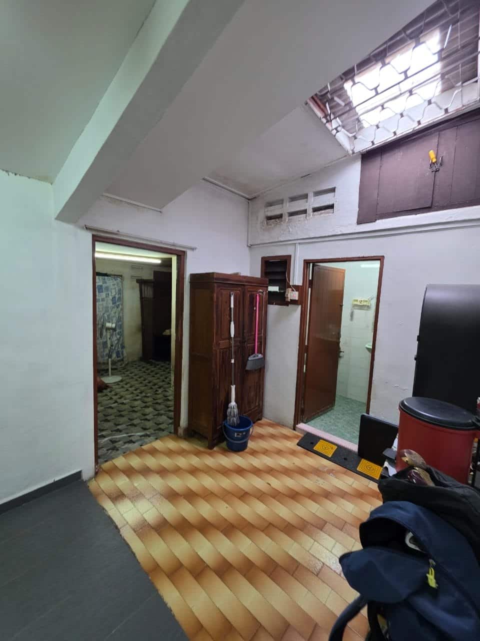 Single Storey Terrace House Taman Century Garden 7