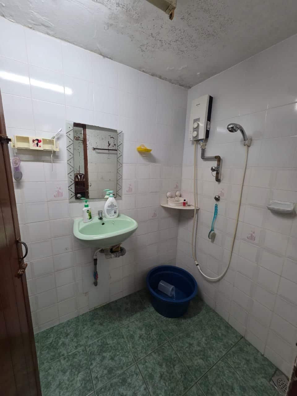 Single Storey Terrace House Taman Century Garden 10