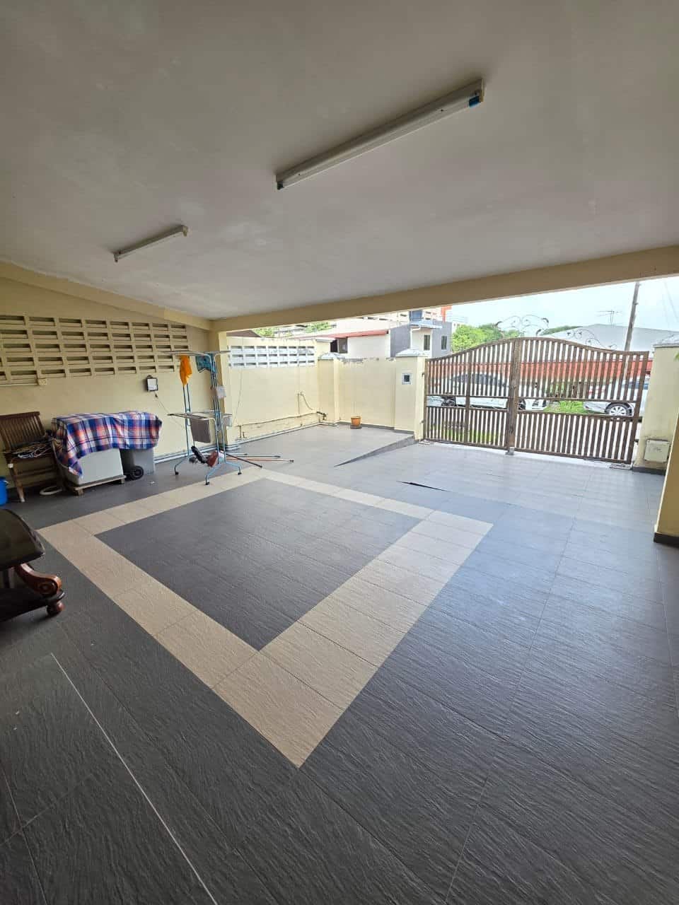 Single Storey Terrace House Taman Century Garden 11