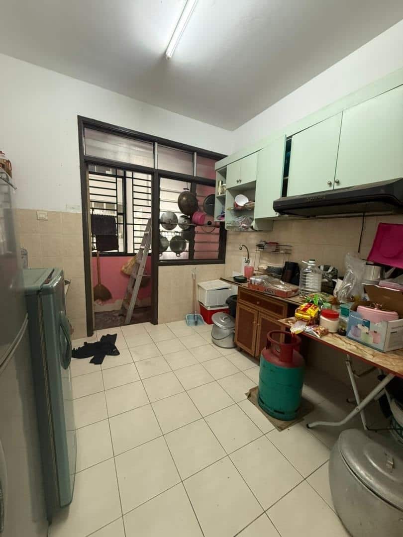 Low Floor Apartment Nusa Perdana, Gelang Patah 3