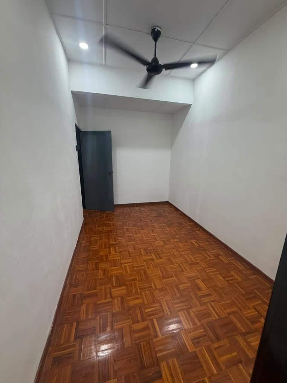 Double Storey Terrace House Taman Nusa Bestari 6