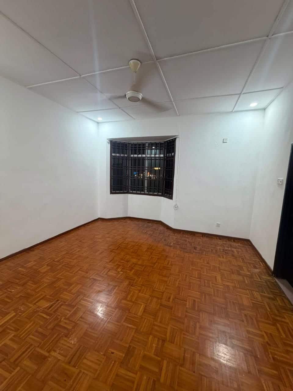 Double Storey Terrace House Taman Nusa Bestari 5