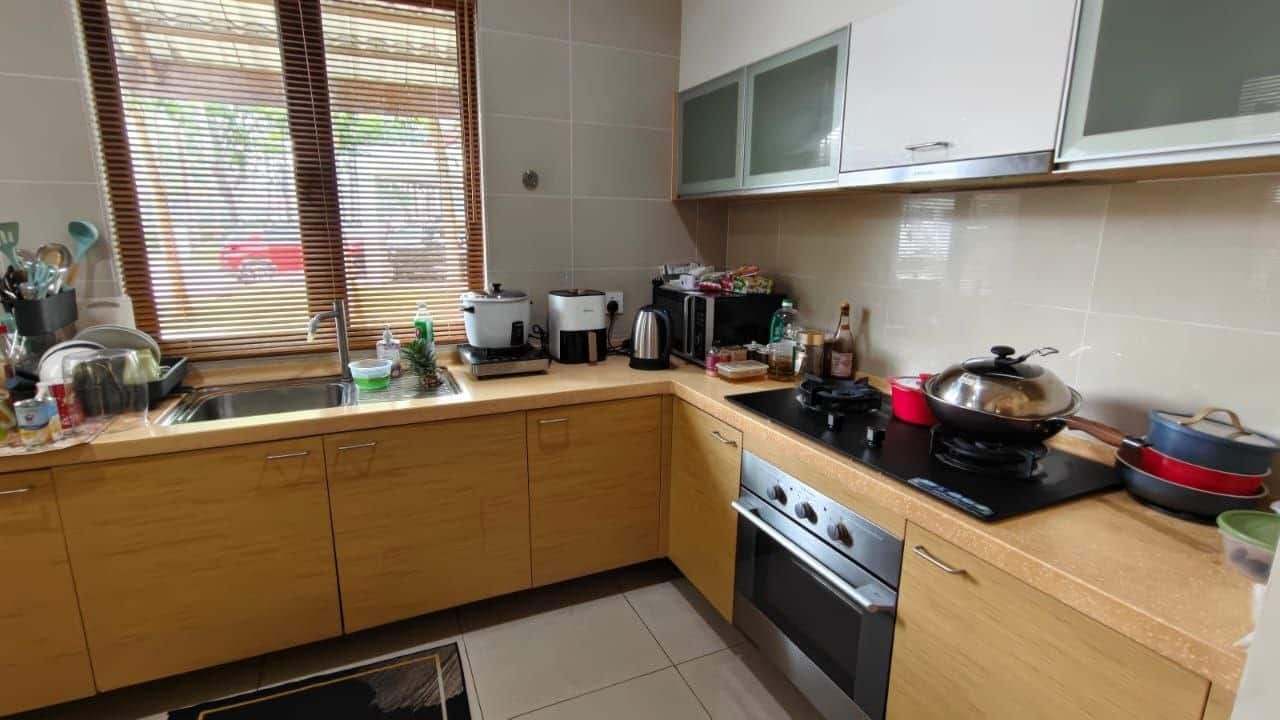 2-Storey Terrace House Bayou Water Village 2