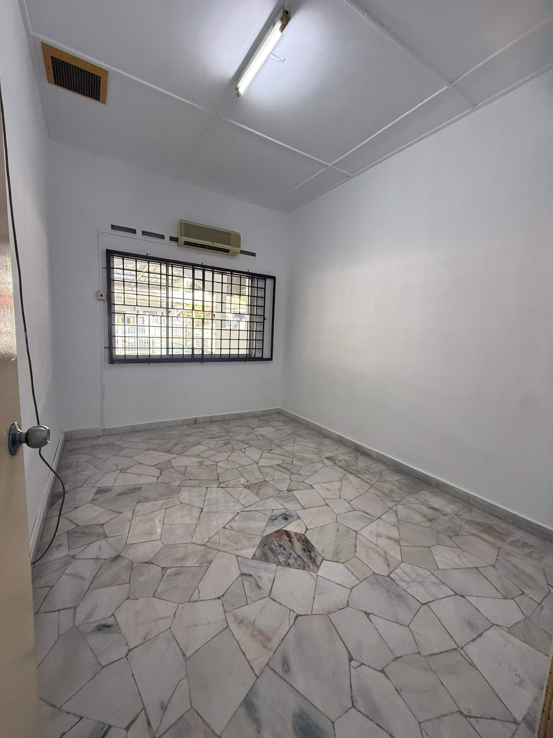 Single Storey Terrace House Taman Selesa Jaya 5