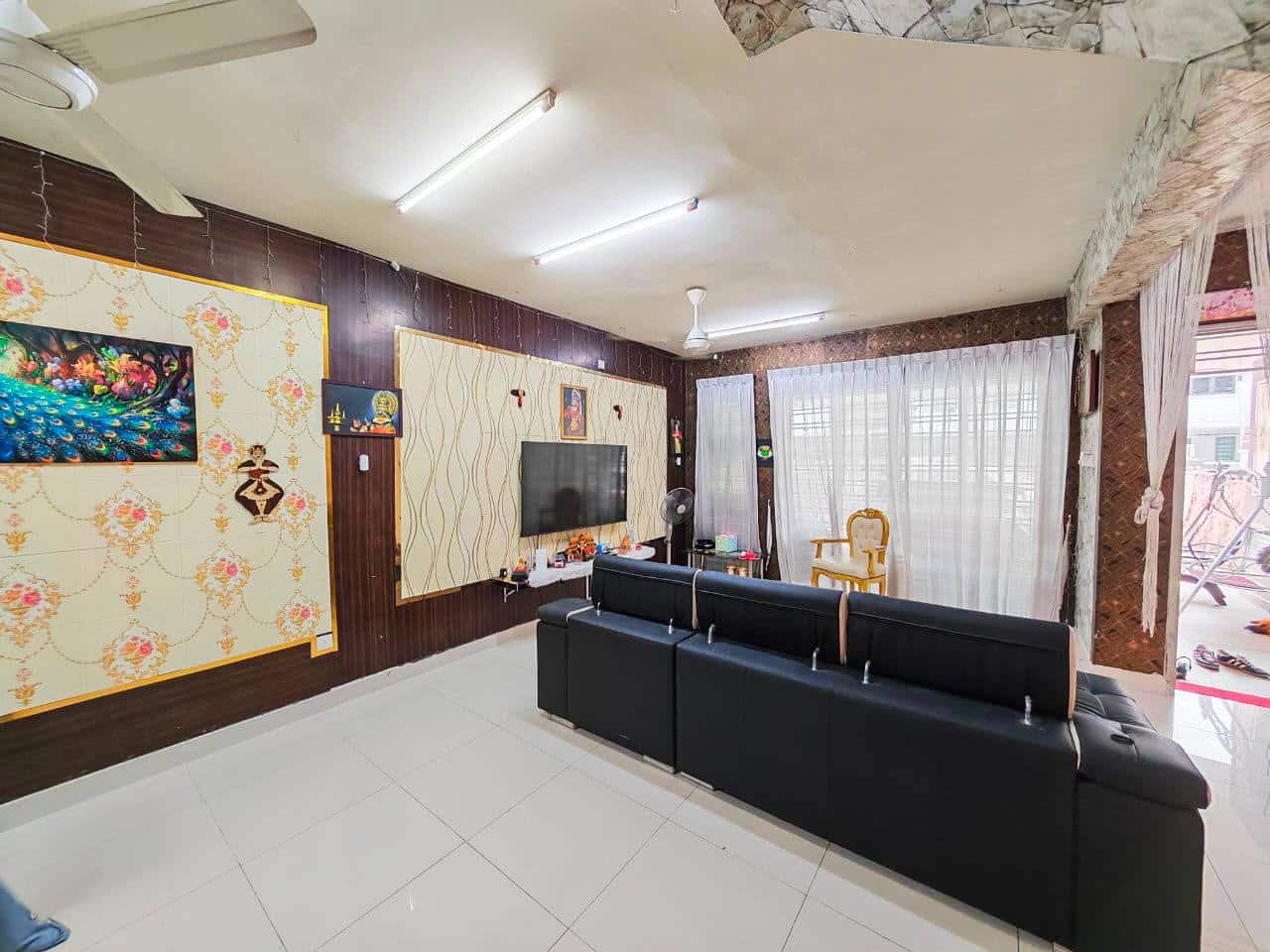 Double Storey Terrace Bandar Tiram 1